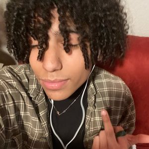 Meet your Posher, Caleb